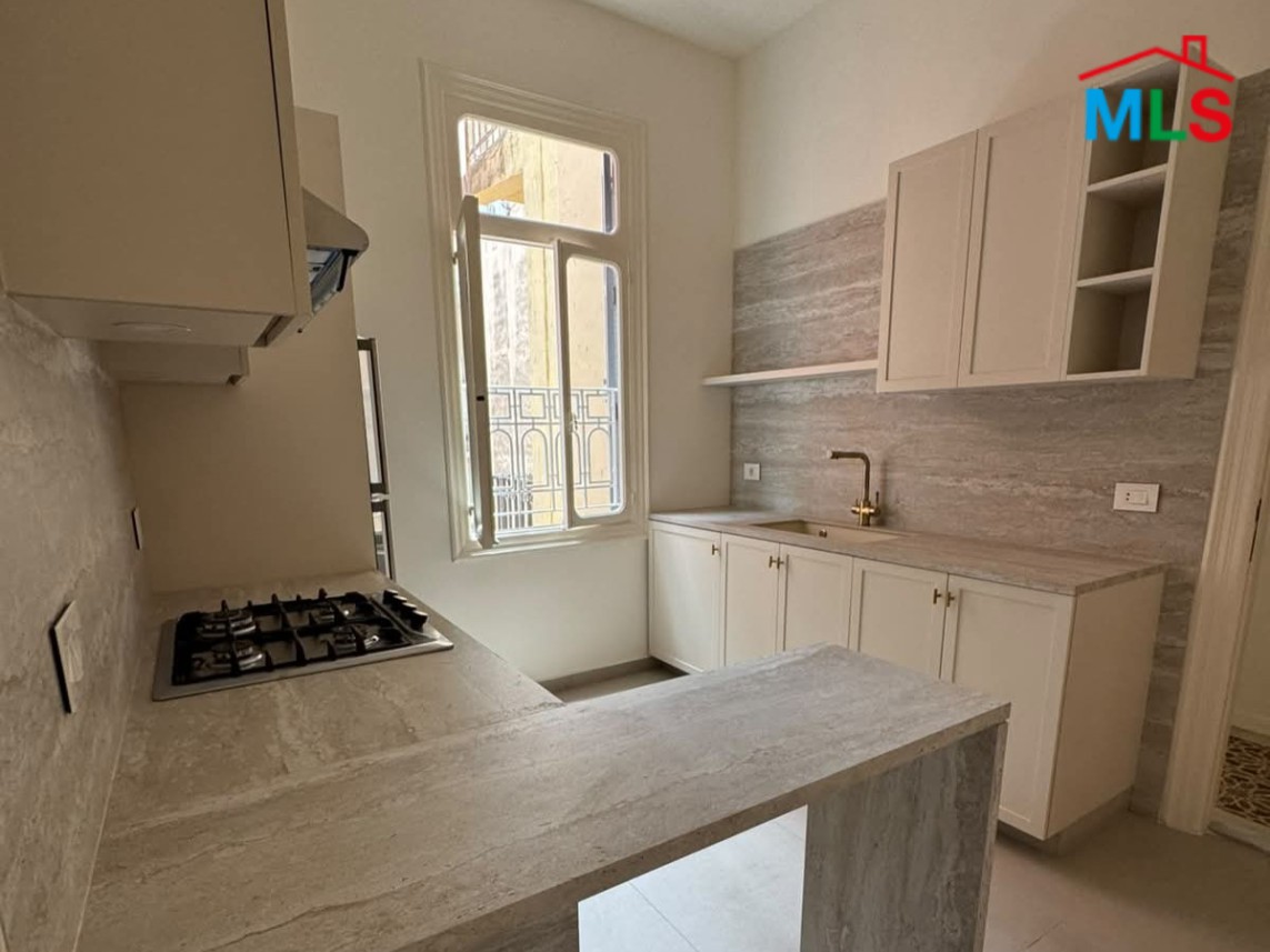 Bright Apartment For Rent in Achrafieh, Abed Al Wahab