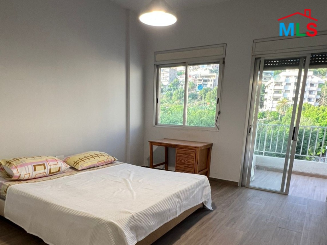 Furnished Apartment with Sea View For Rent in Tabarja