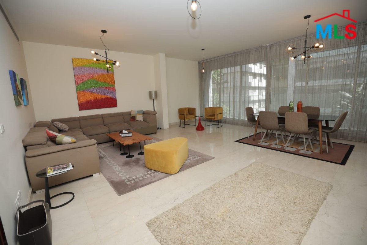 High-End Furnished 3 Bedrooms Apartment For Rent in Hamra, Ras Beirut