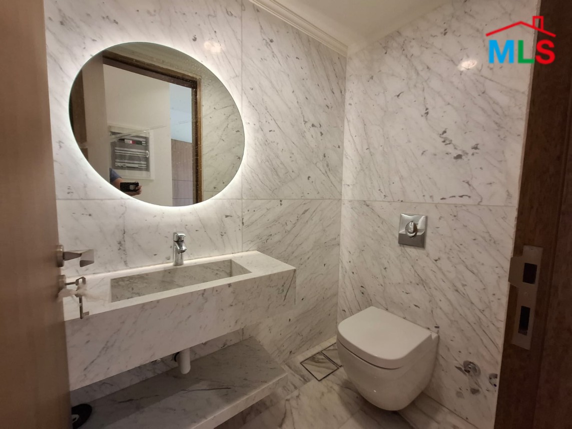 High-End 3-Bedroom Apartment For Rent in Adma