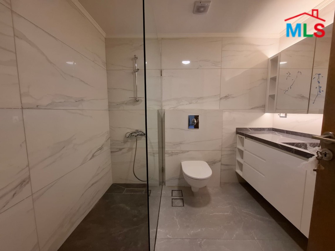 High-End 3-Bedroom Apartment For Rent in Adma