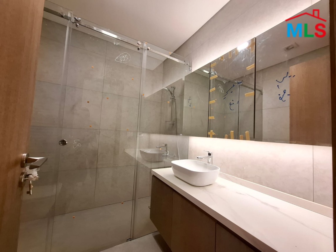 High-End 3-Bedroom Apartment For Rent in Adma
