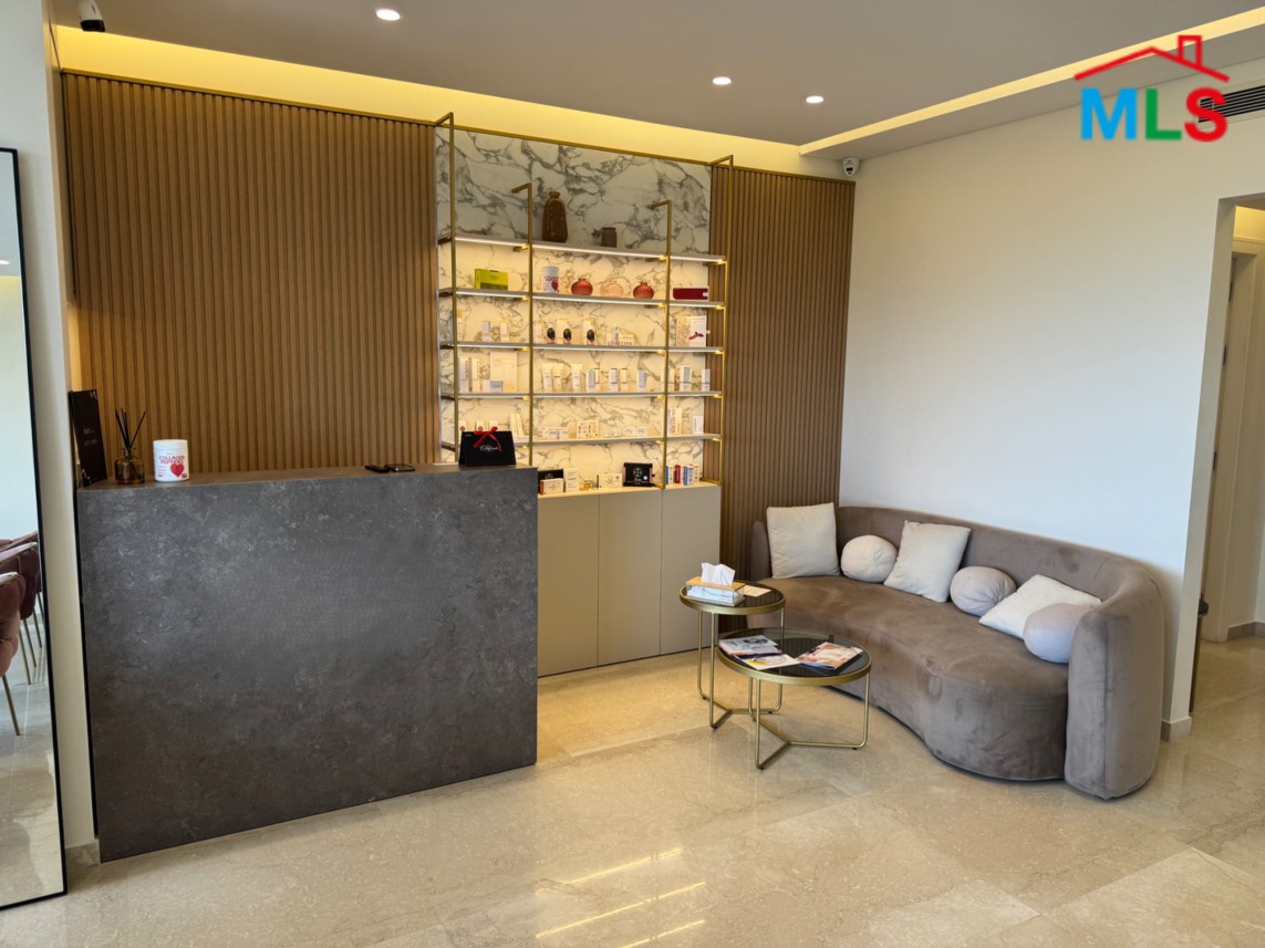 Beauty Clinic For Rent & Assets for Sale in Achrafieh, Charles Malek