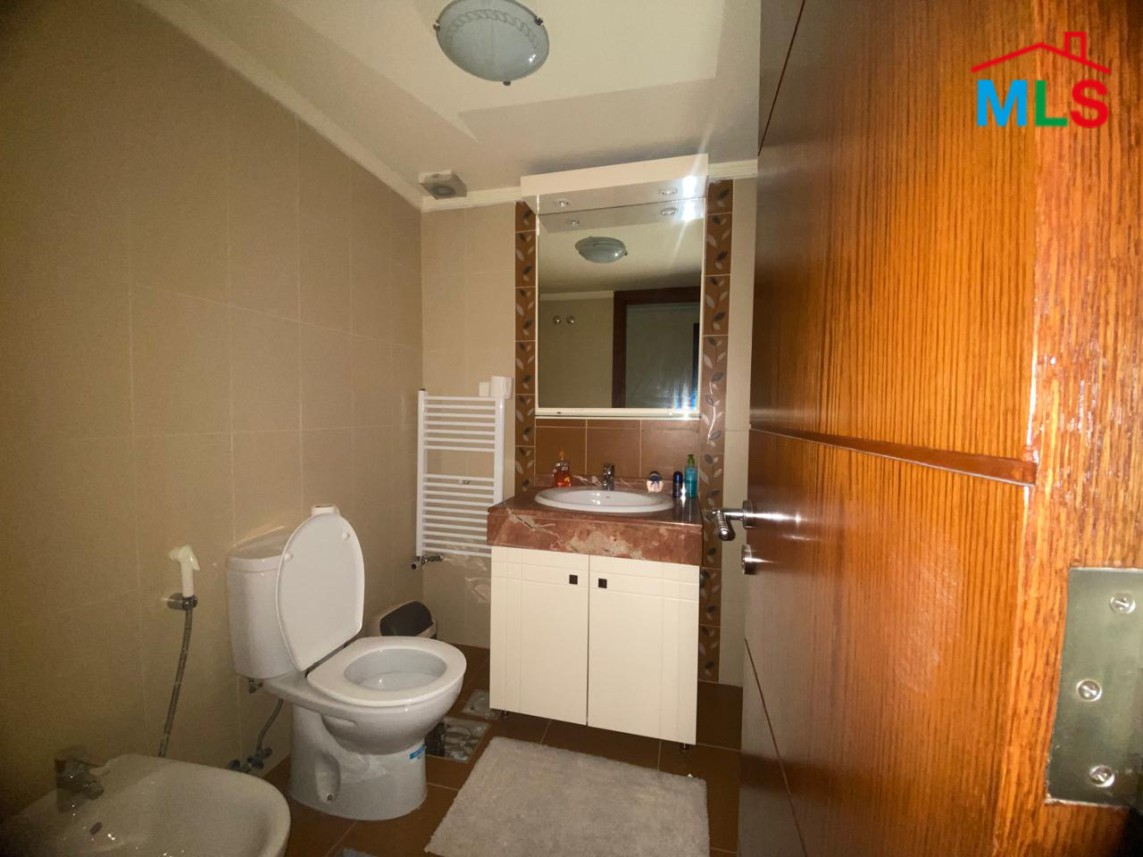 Apartment with City View For Rent in Ras El Nabeh, Beirut