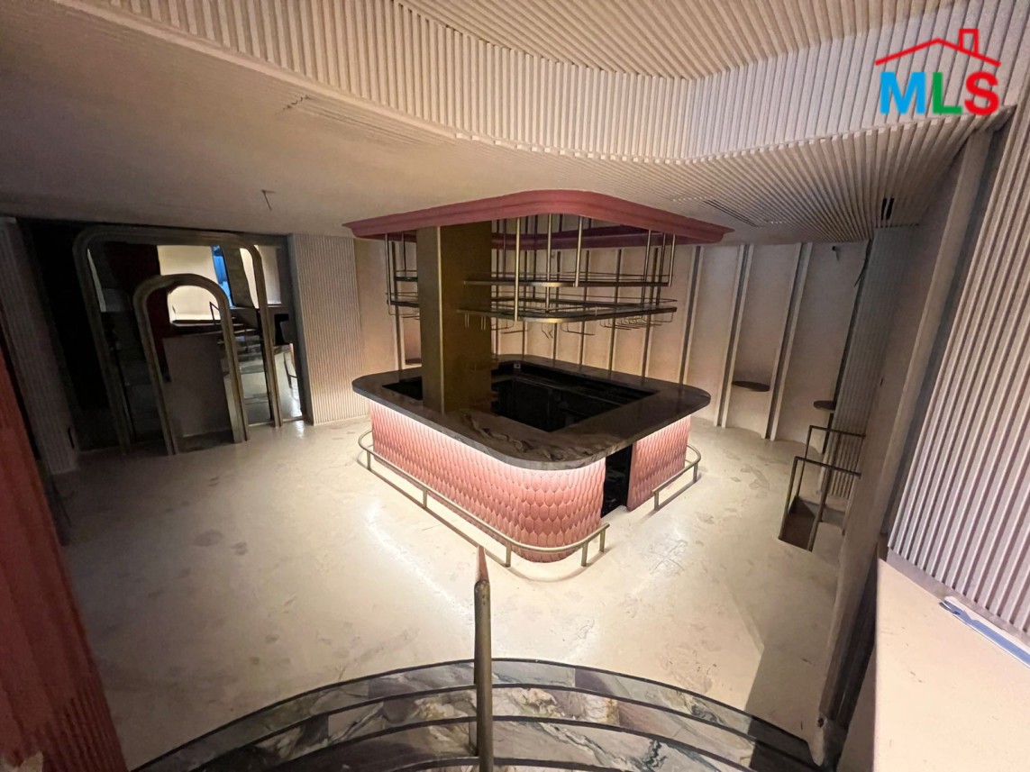 500 SQM Resto/Club with Terrace in Prime Location For Rent in Saifi