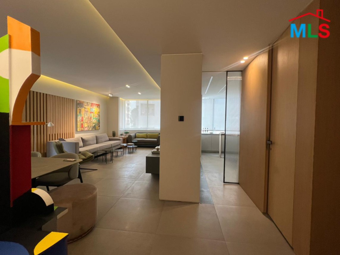Furnished 3-Bedroom Apartment For Rent in Achrafieh, Sioufi