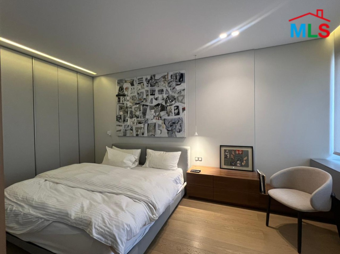 Furnished 3-Bedroom Apartment For Rent in Achrafieh, Sioufi