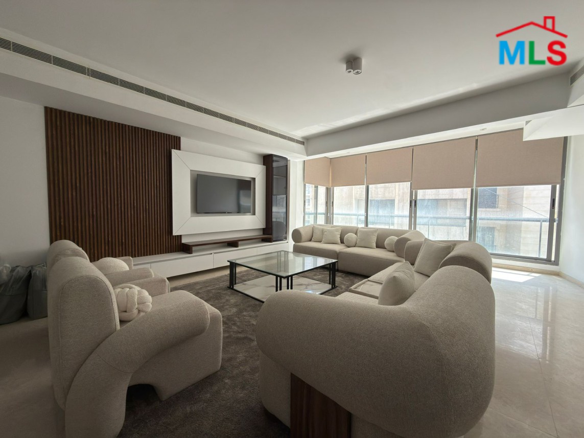 Elegant & Furnished Apartment For Rent in Achrafieh, Sassine