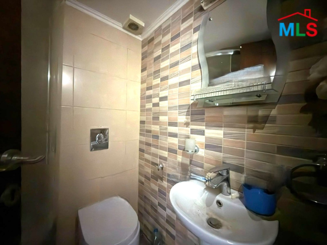 Spacious 3-Bedroom Apartment with Sea View For Rent in Gemmayzeh