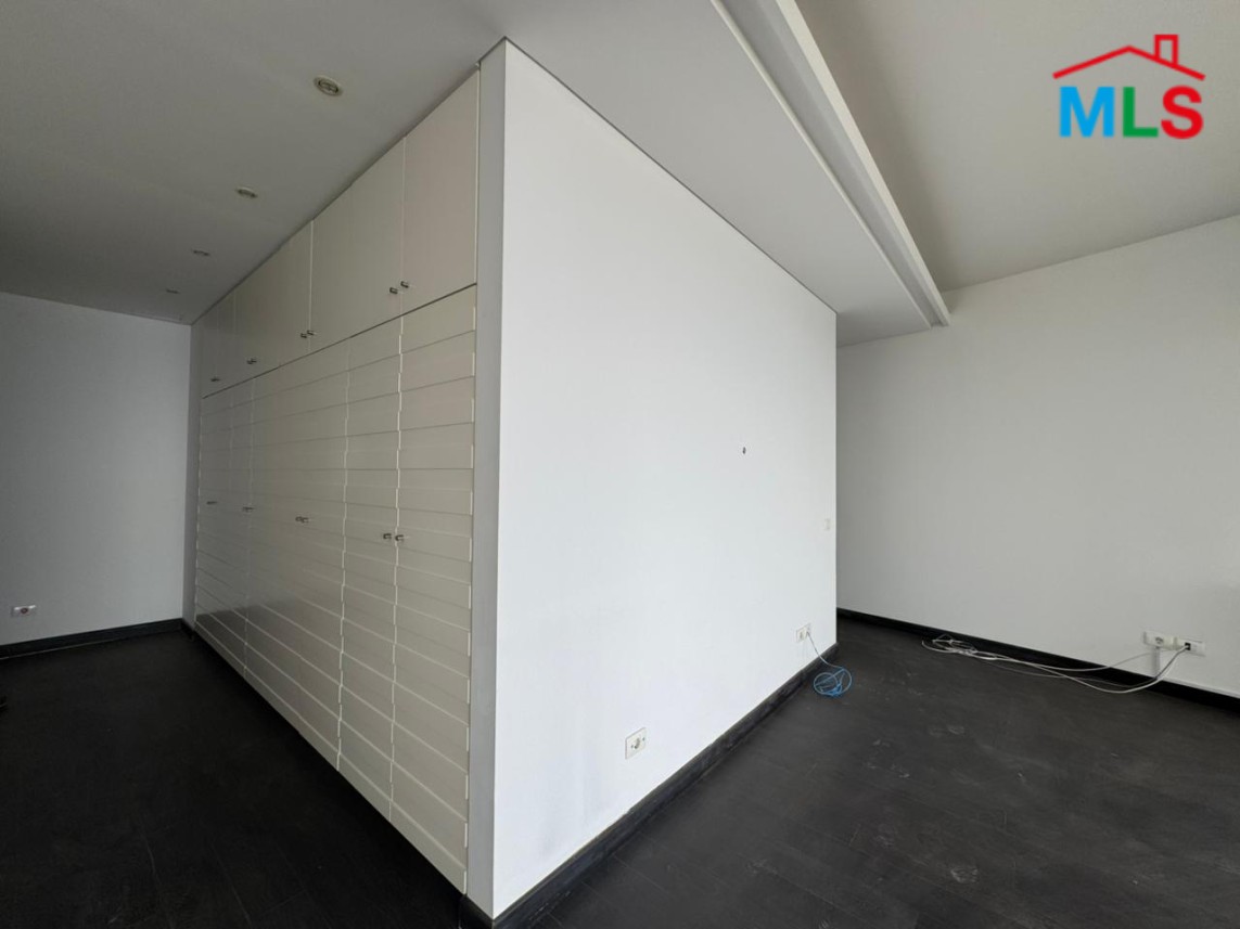 High-End & Decorated Apartment with Mountain View For Rent in Monteverde