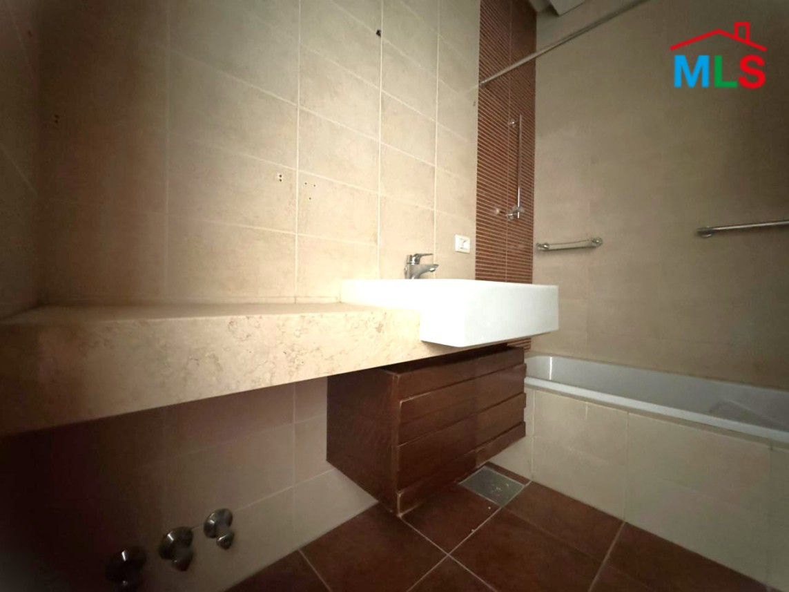 High-End & Decorated Apartment with Mountain View For Rent in Monteverde