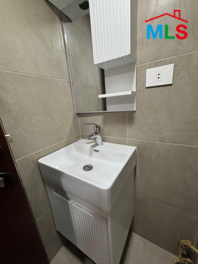 Fully Furnished Office For Rent in Mtayleb