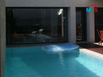 Furnished Villa With Garden & Mountain View For Rent in Shalimar, Baabdat
