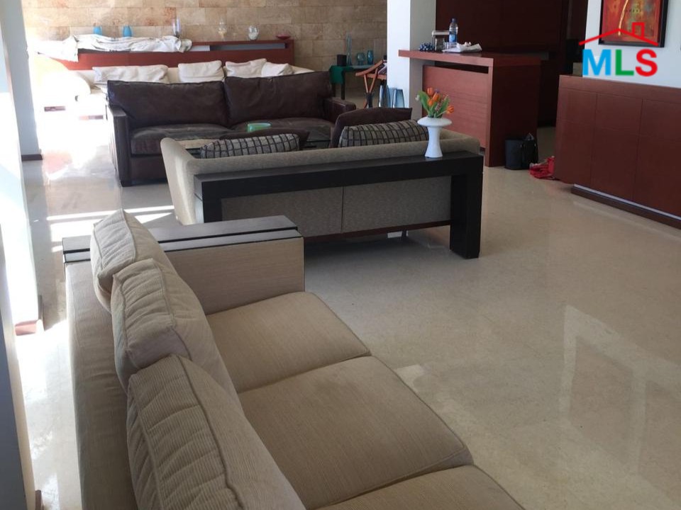 Furnished Villa With Garden & Mountain View For Rent in Shalimar, Baabdat