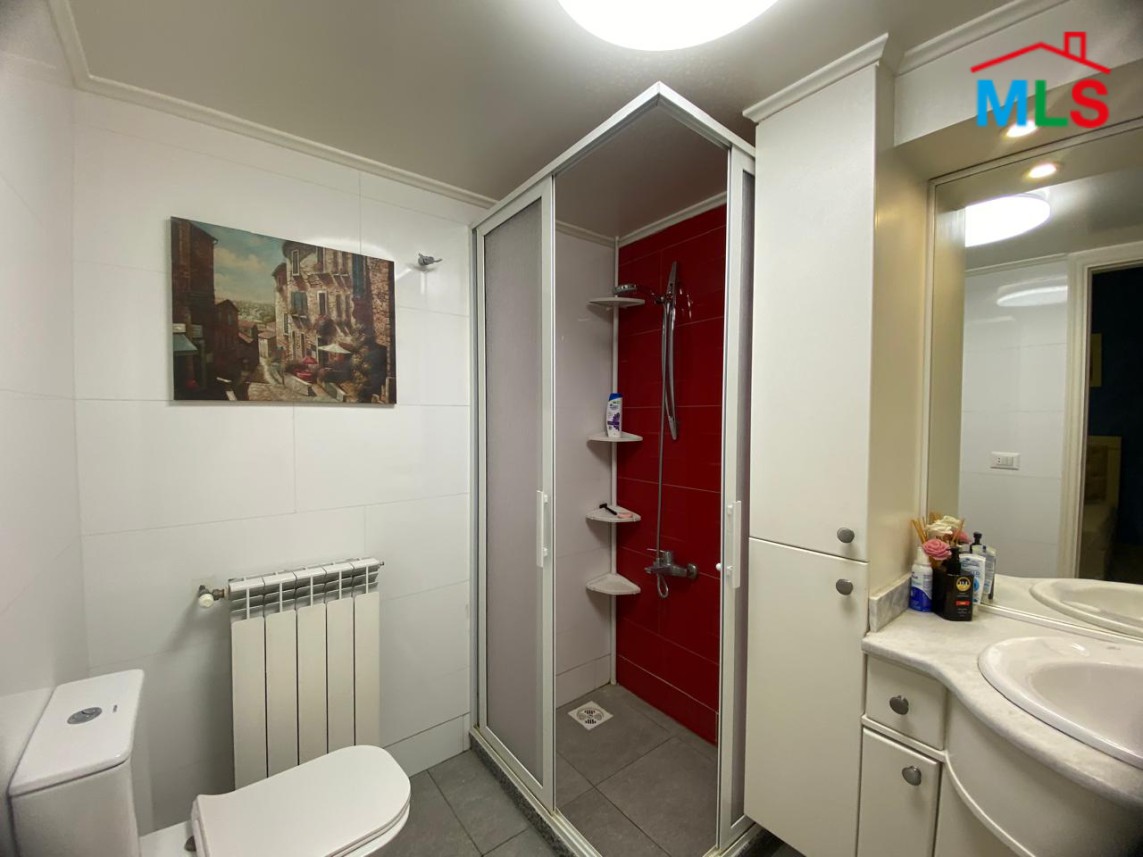 Luxury Living! Unfurnished 3-Bedroom Apartment For Rent in Uneso
