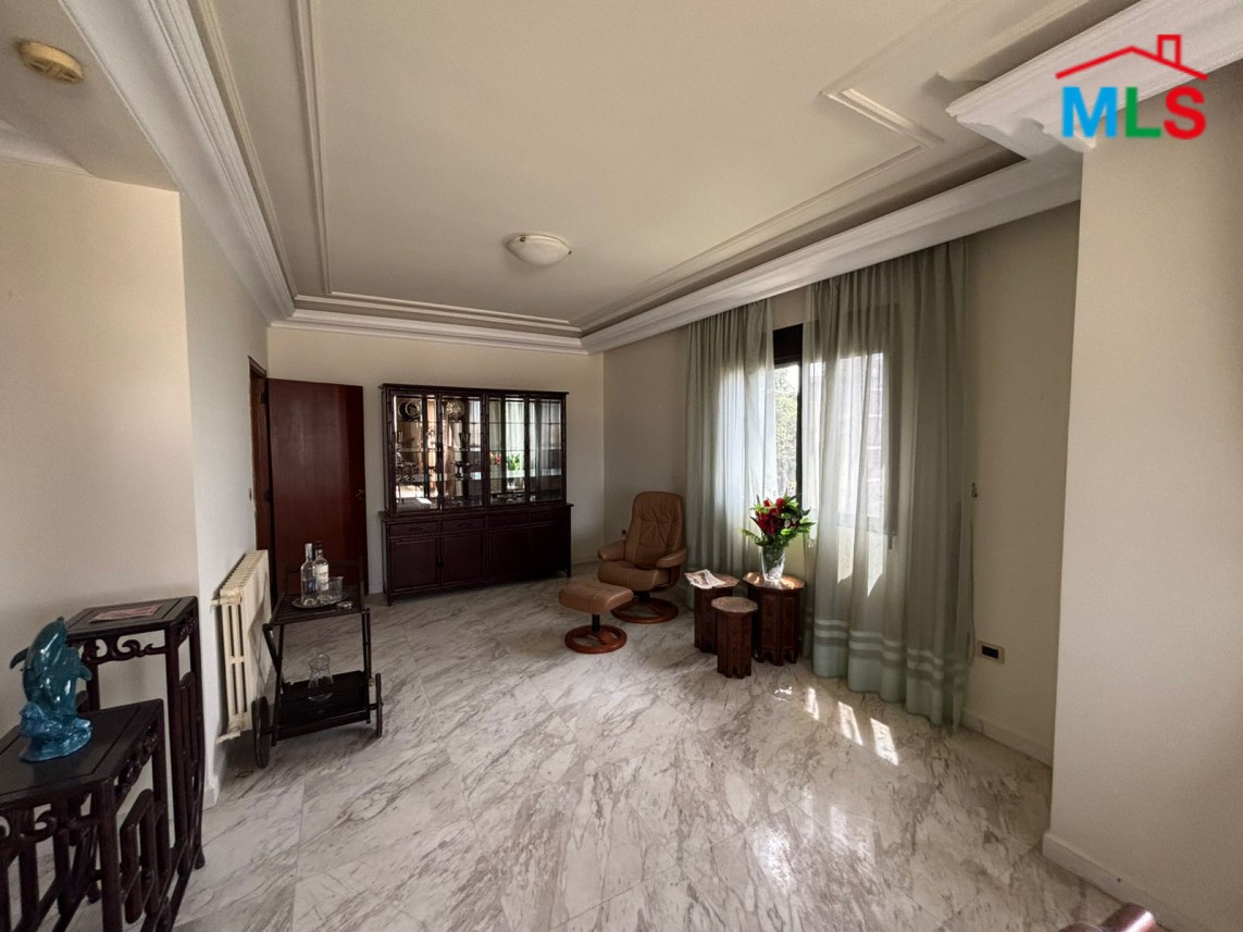 Spacious Apartment For Rent in Aoukar