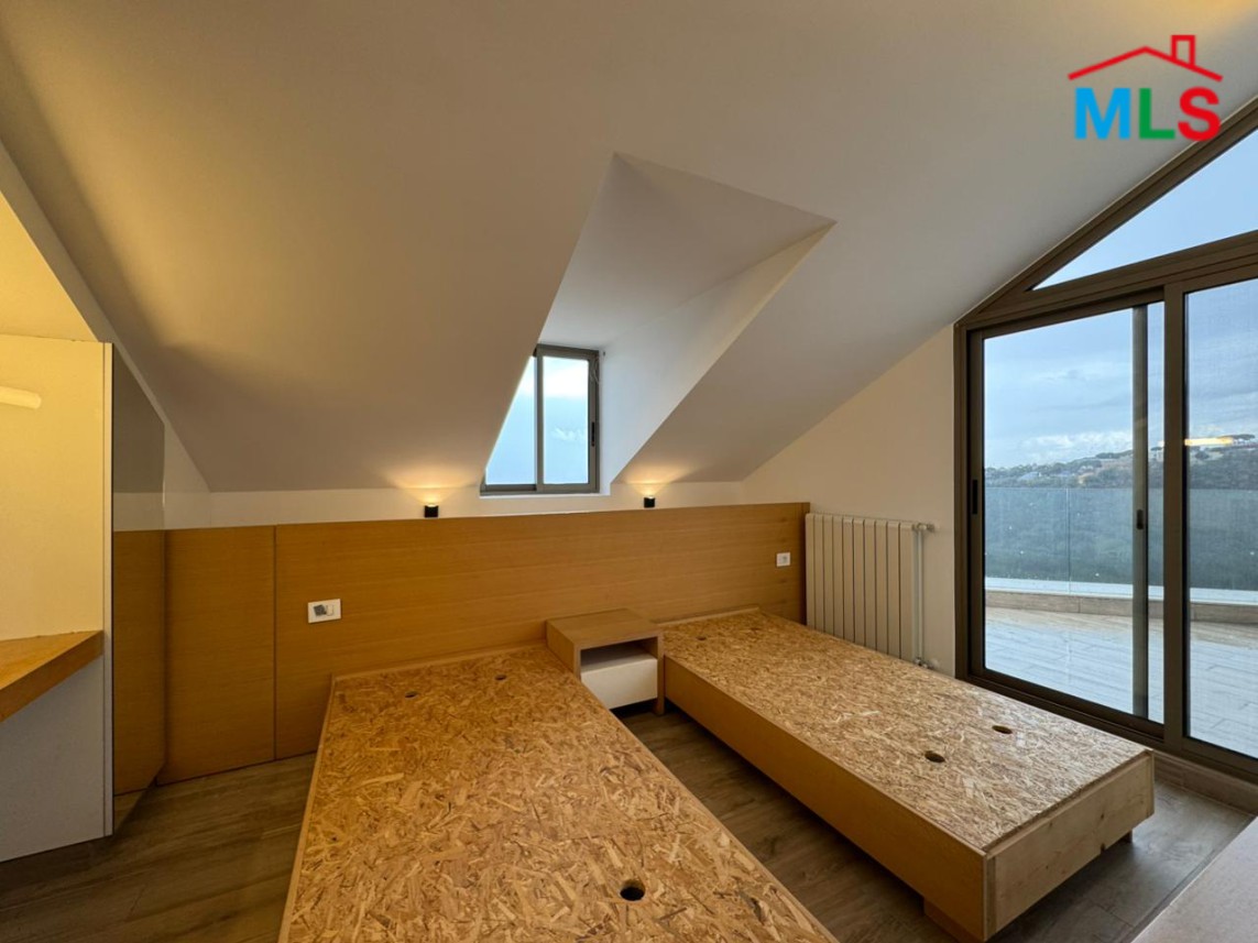 Fully Furnished And Decorated Apartment For Rent in Mansourieh