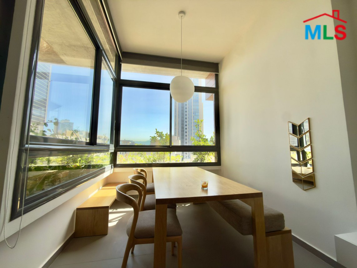 Modern Loft with City View For Rent in Achrafieh, Carré D'or