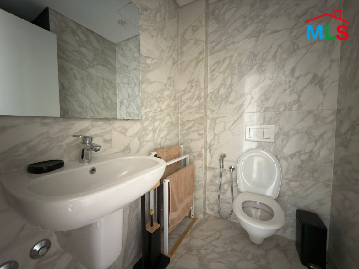 Modern Loft with City View For Rent in Achrafieh, Carré D'or