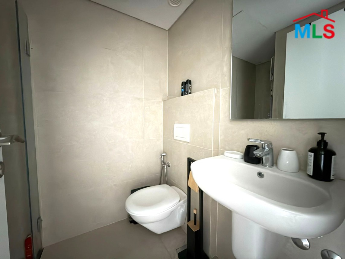 Modern Loft with City View For Rent in Achrafieh, Carré D'or
