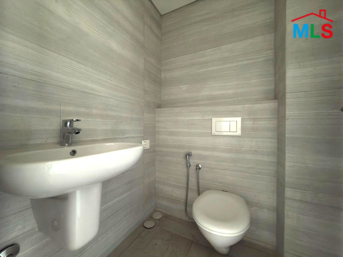 Modern Loft with City View For Rent in Achrafieh, Carré D'or