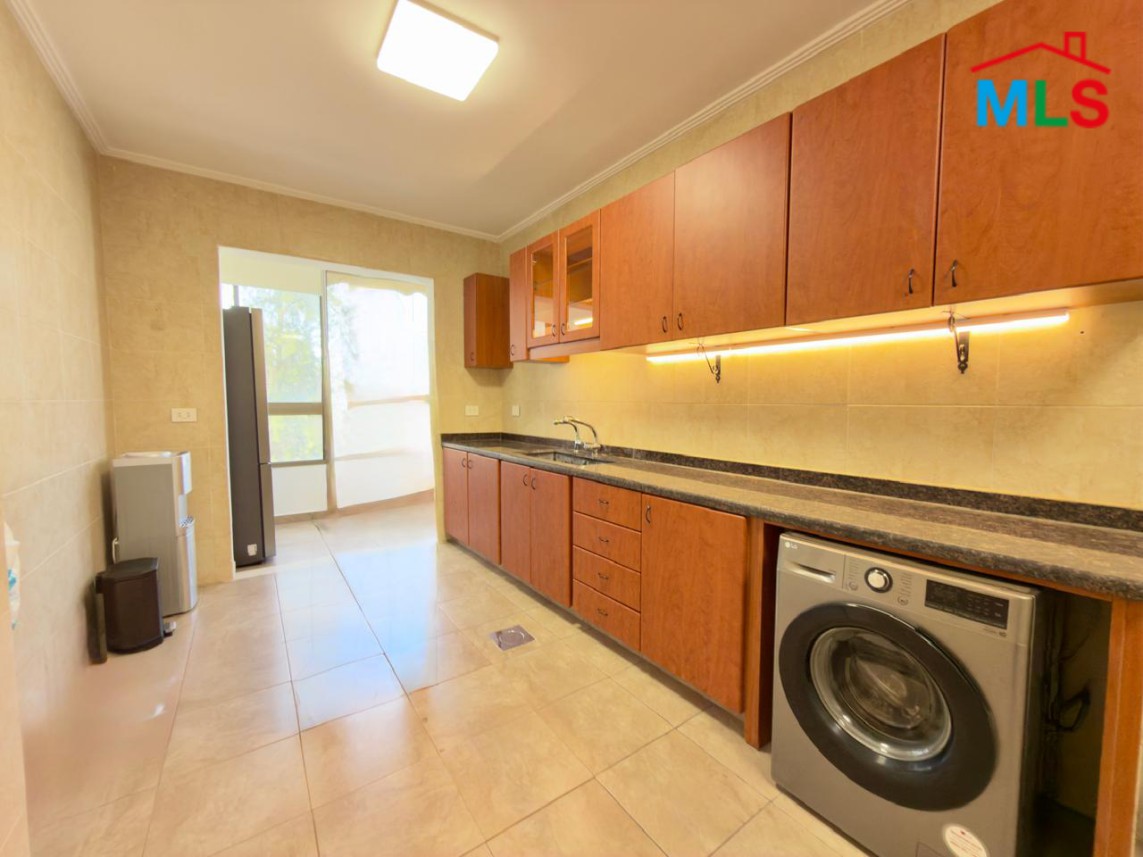 Sunny & Charming Apartment with Terrace For Rent in Achrafieh, Fassouh