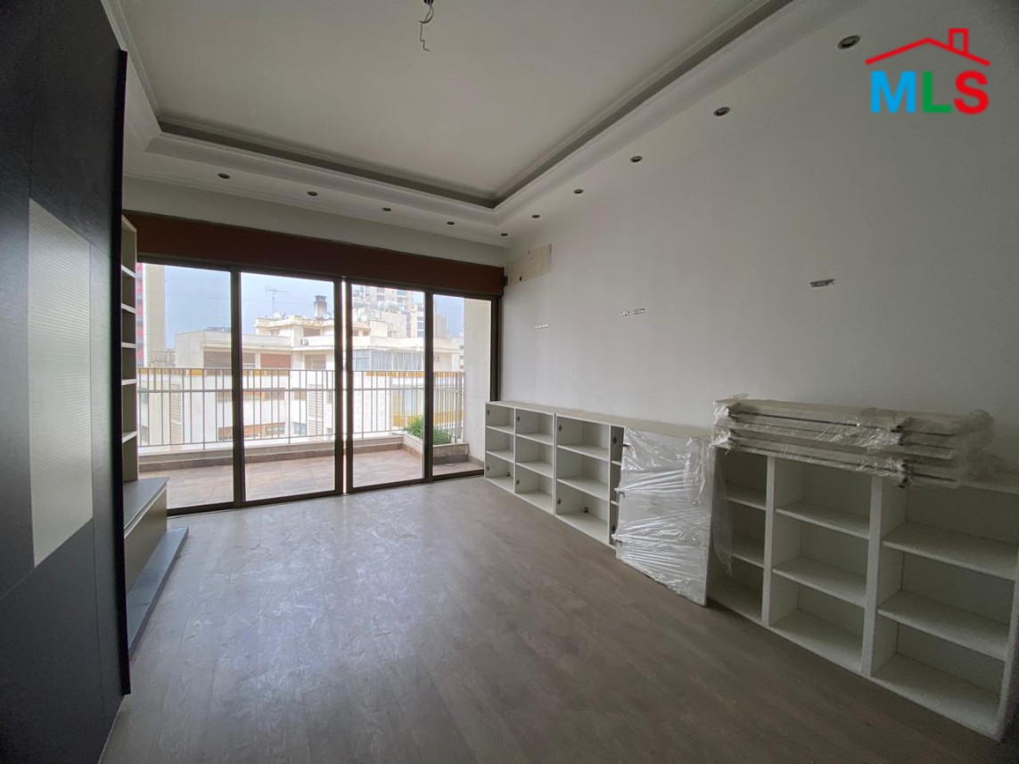 Spacious Apartment with Amazing Open City View For Rent in Koraytem, Ras Beirut