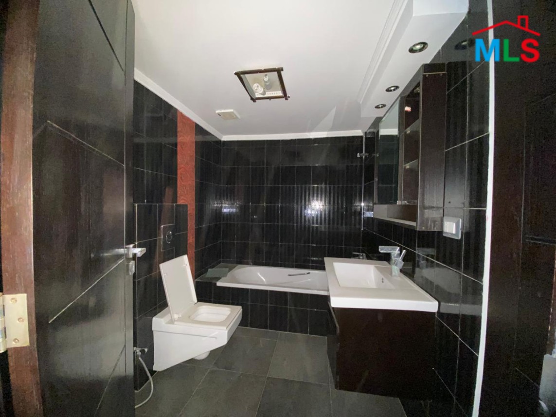 Spacious Apartment with Amazing Open City View For Rent in Koraytem, Ras Beirut