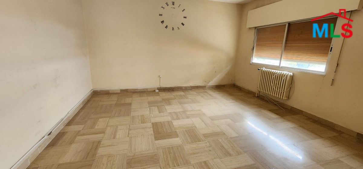 Spacious Apartment For Rent in Bkenneya