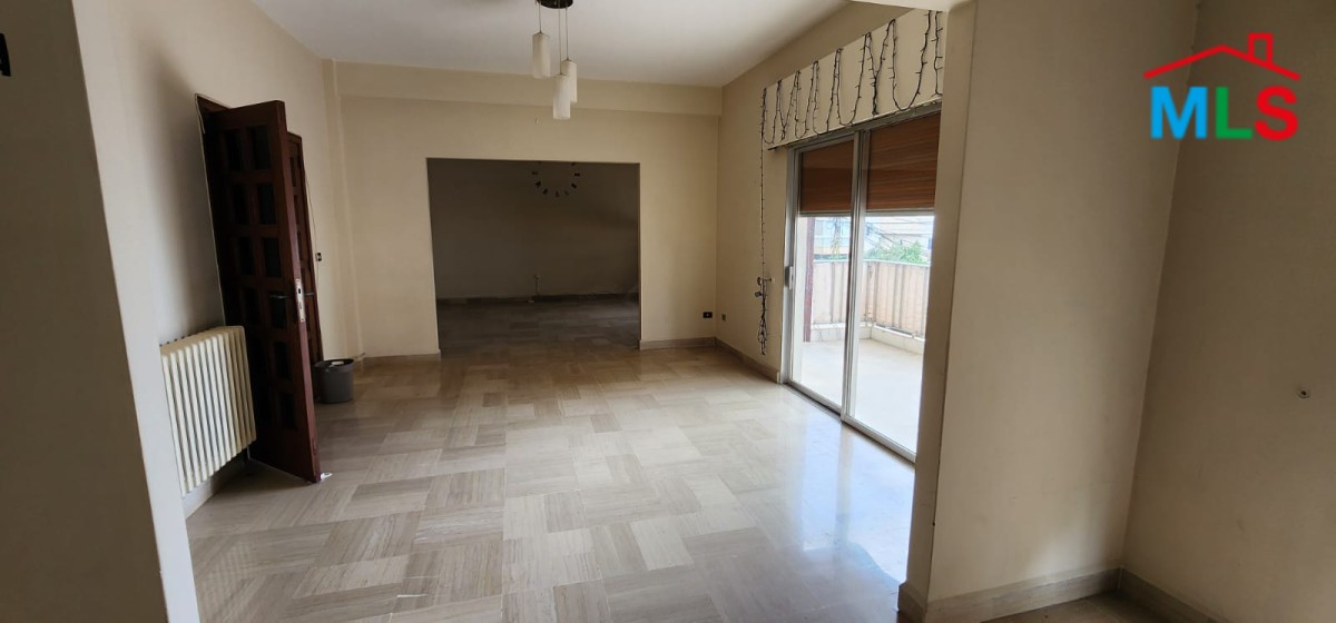 Spacious Apartment For Rent in Bkenneya