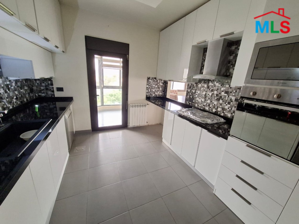 Luxurious Modern Furnished Apartment For Rent in Ajaltoun