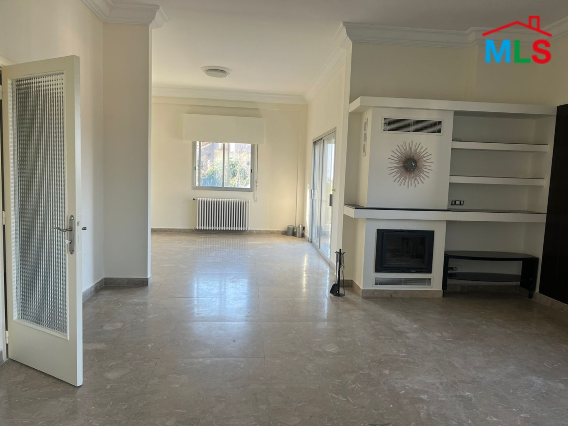 Spacious Individual House For Rent in Arayia