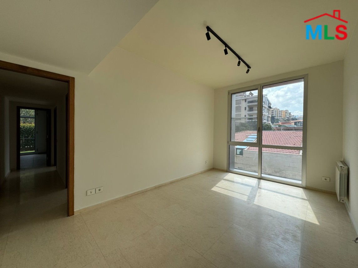 Luxurious High-End Apartment For Rent in Monteverde