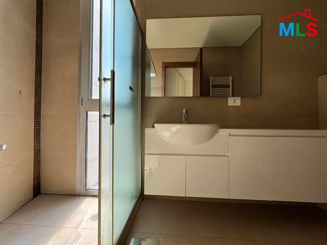 Luxurious High-End Apartment For Rent in Monteverde