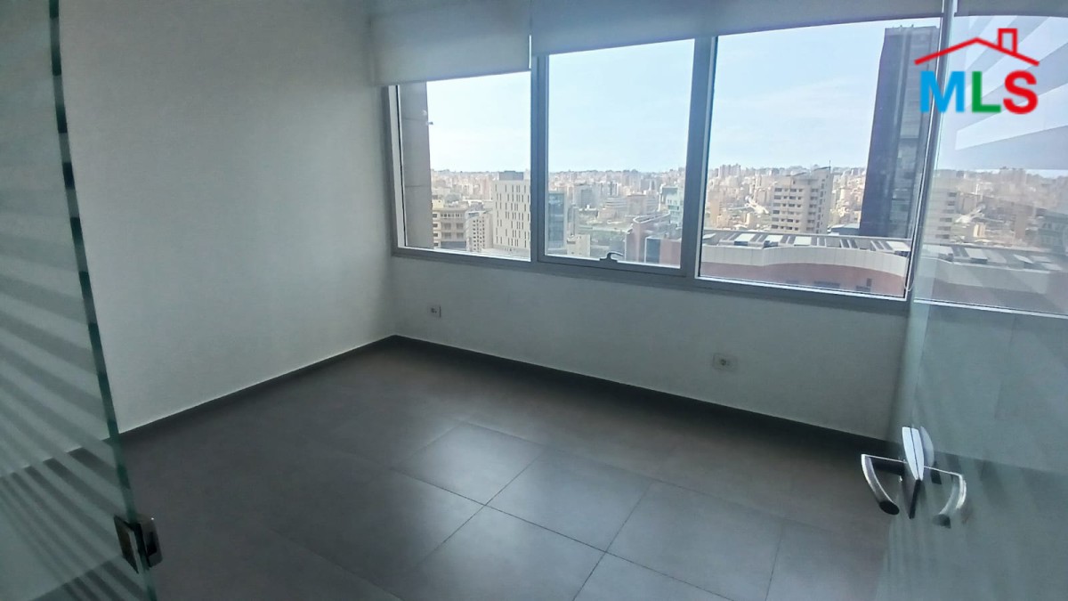 A 88 SQM Office For Rent in Sin El Fil