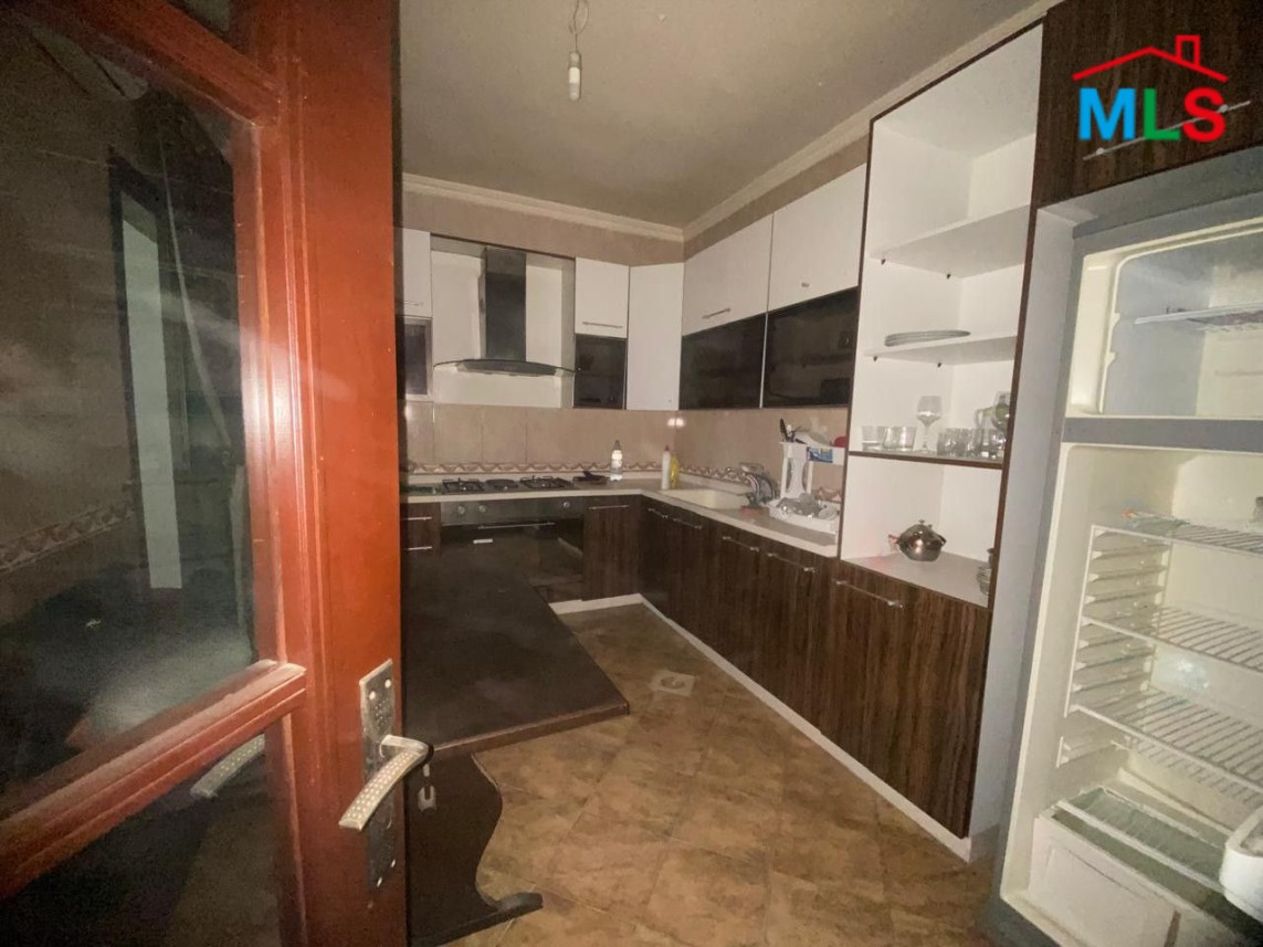 Apartment For Rent in Burj Abi Haidar, Corniche El Mazraa side