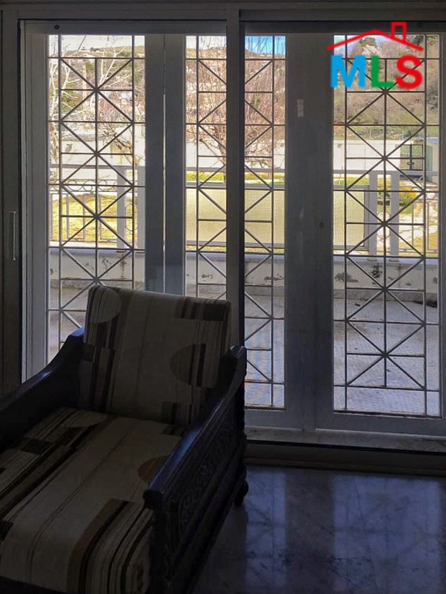 Furnished Triplex Villa With Garden And Terrace For Rent in Bekaatat Achkout