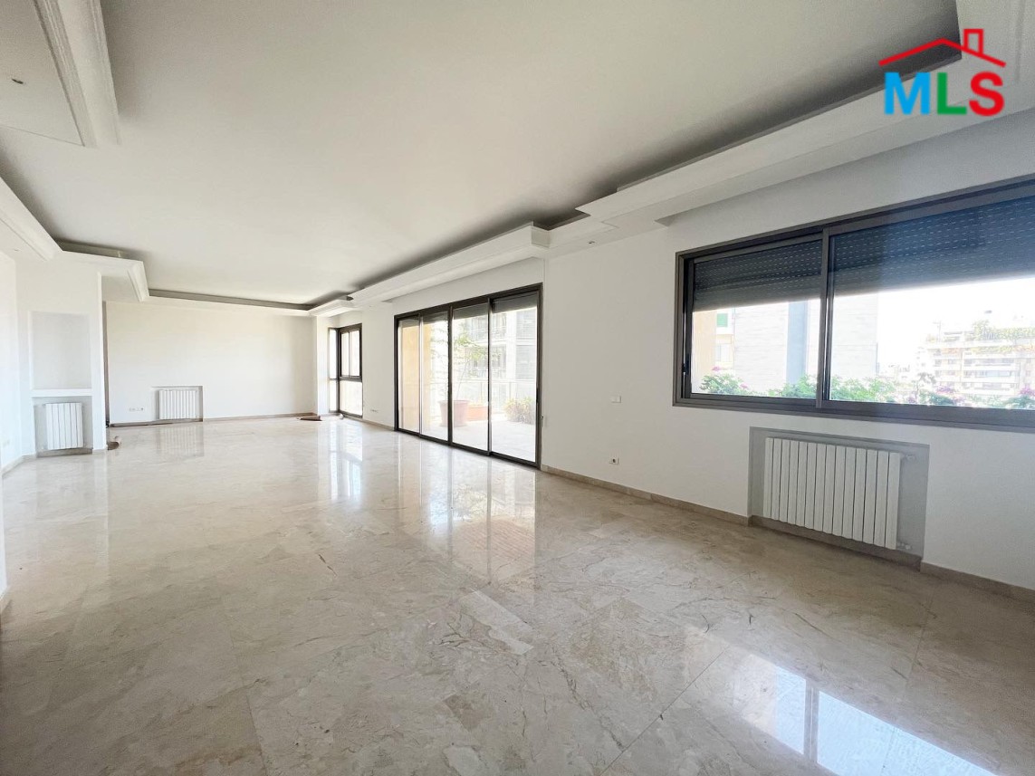 4-Bedroom Apartment For Rent in Achrafieh, Carré D'or