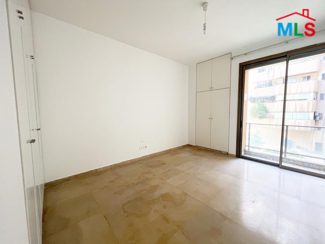 4-Bedroom Apartment For Rent in Achrafieh, Carré D'or