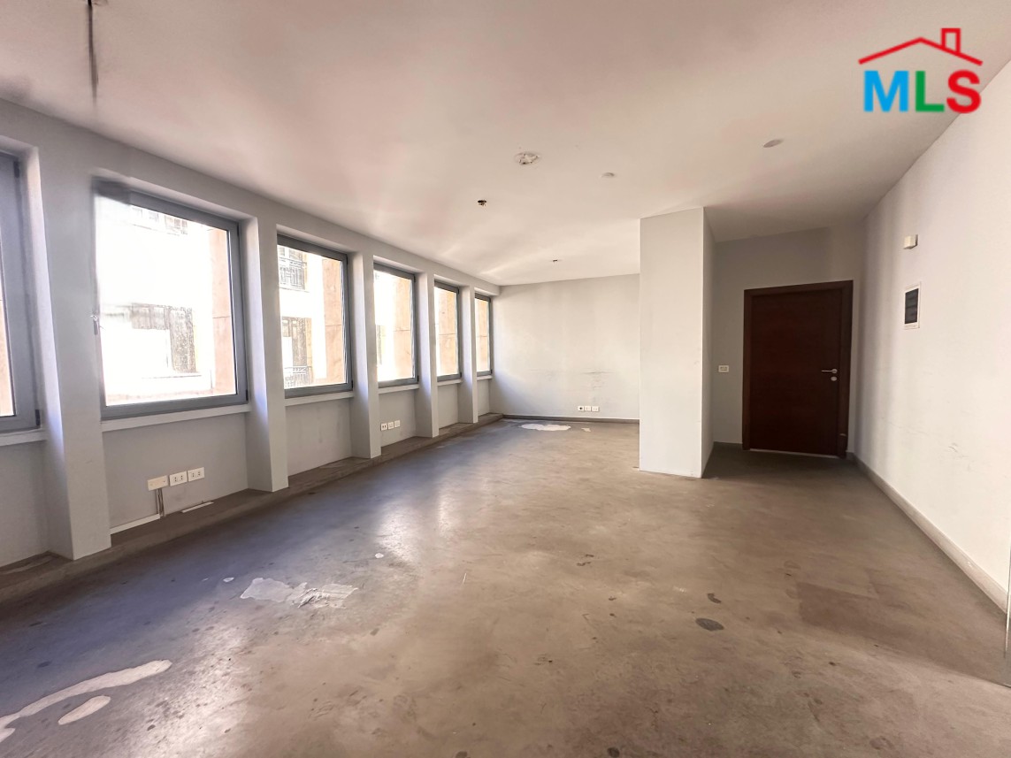 250 SQM Office For Rent in Downtown
