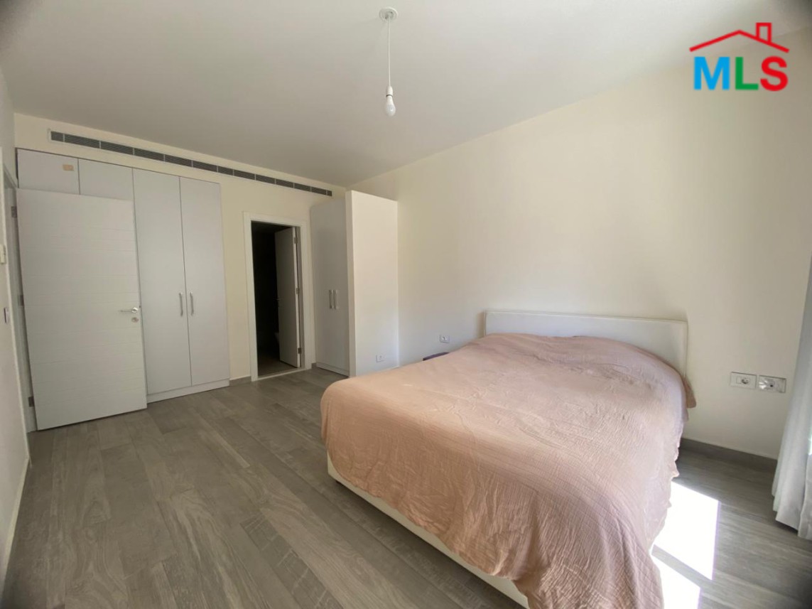 Bright 3-Bedroom Apartment For Rent in Kontari, Ras Beirut