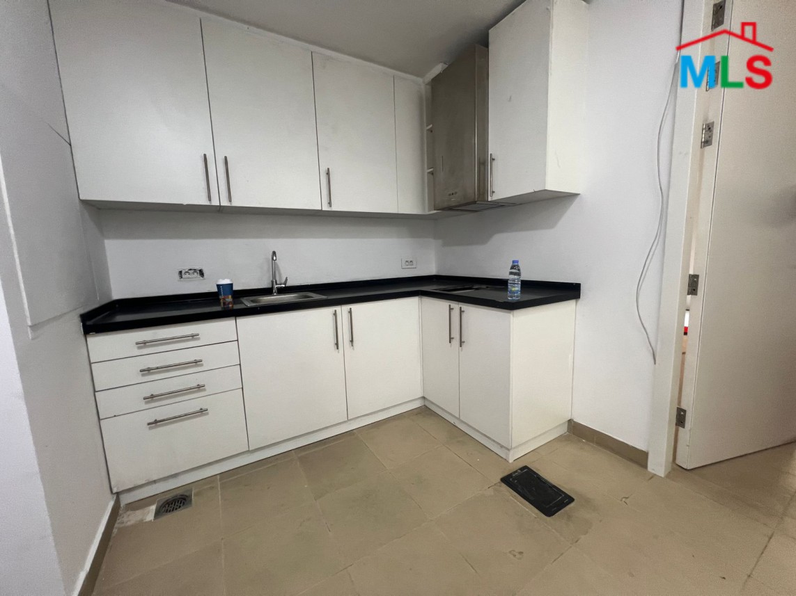 Spacious 300 SQM Office For Rent in Gemayzeh