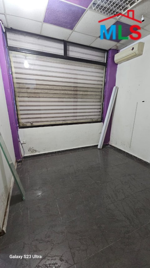 A 60 SQM Shop For Rent in Sin El Fil