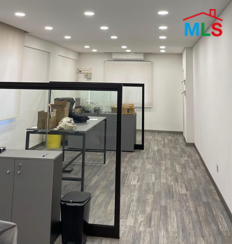 110 SQM Office For Rent in Hazmieh