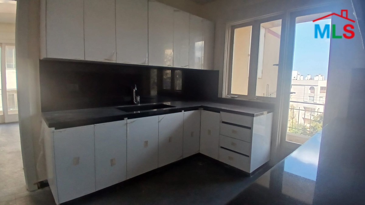 Spacious Apartment For Rent in Naccache