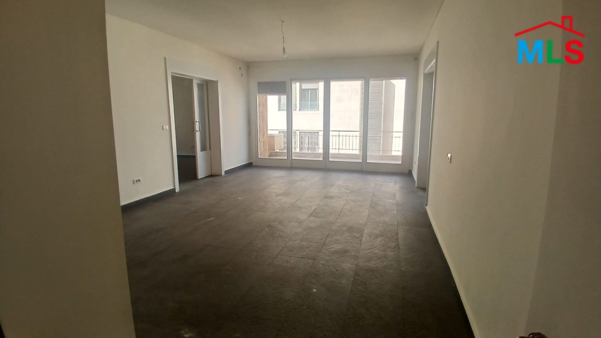 Spacious Apartment For Rent in Naccache