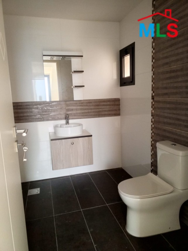 Duplex For Rent in Hboub, Jbeil