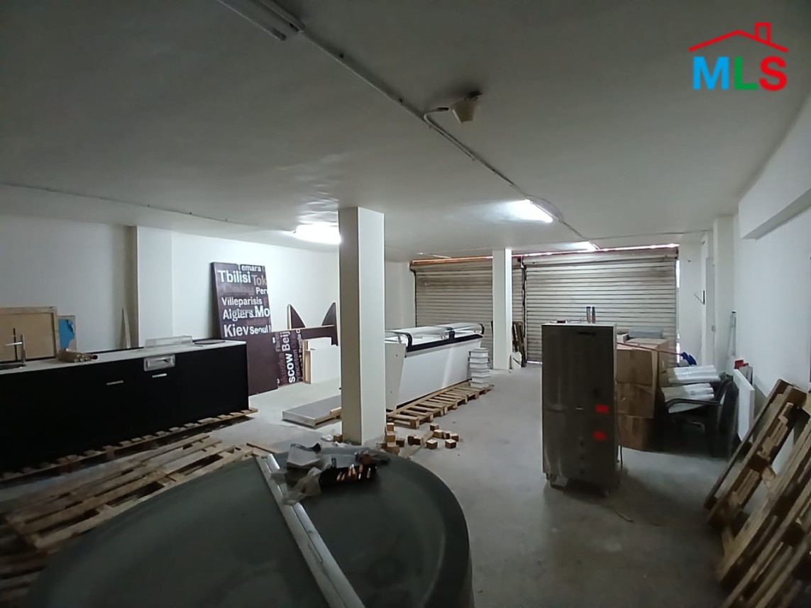 Semi-Furnished Office With Warehouse For Rent in Jdeideh