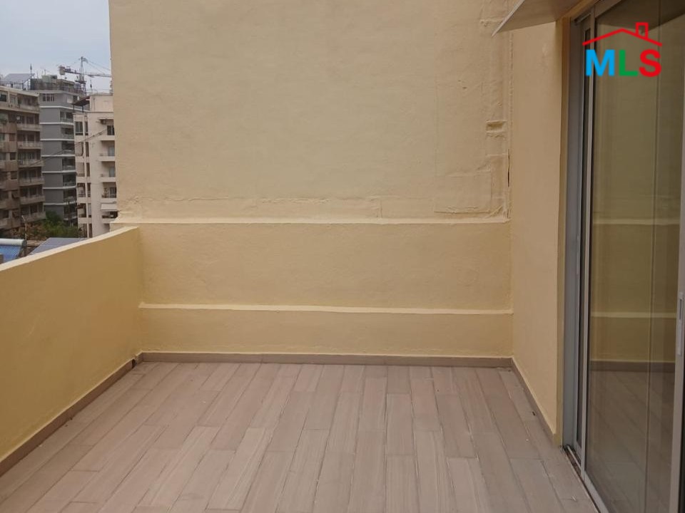 Cozy Studio For Rent in Achrafieh, Sassine