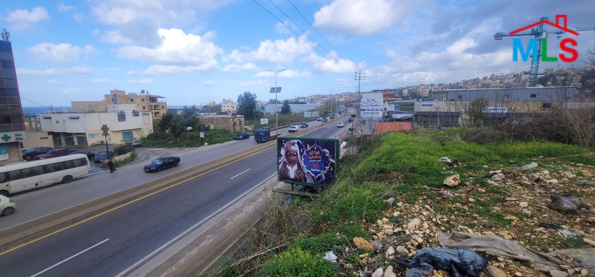 A 1200 SQM Land With House For Rent in Jbeil